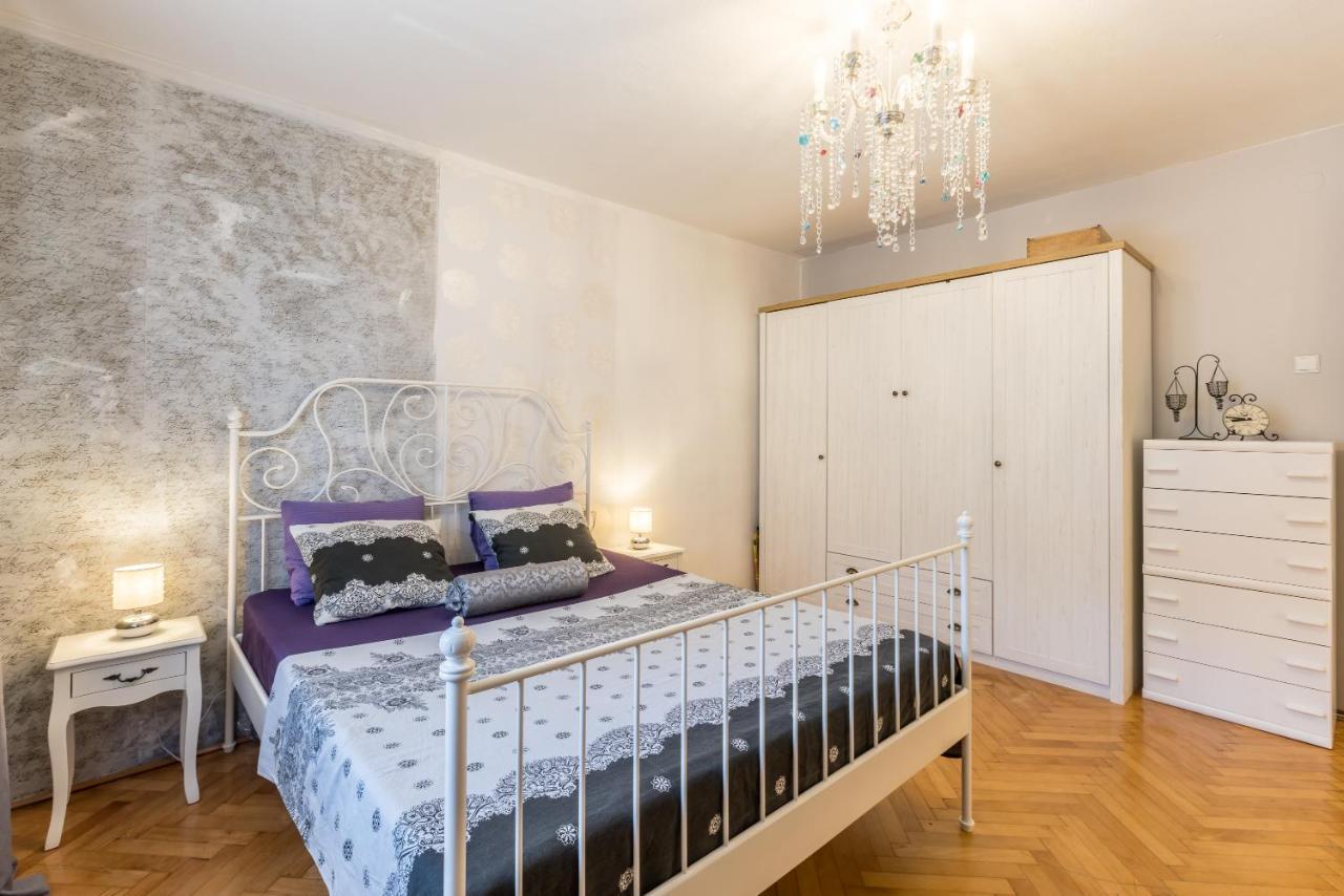 Artistic Chill Art Apartment 2+2.Centar Of Split. Buitenkant foto